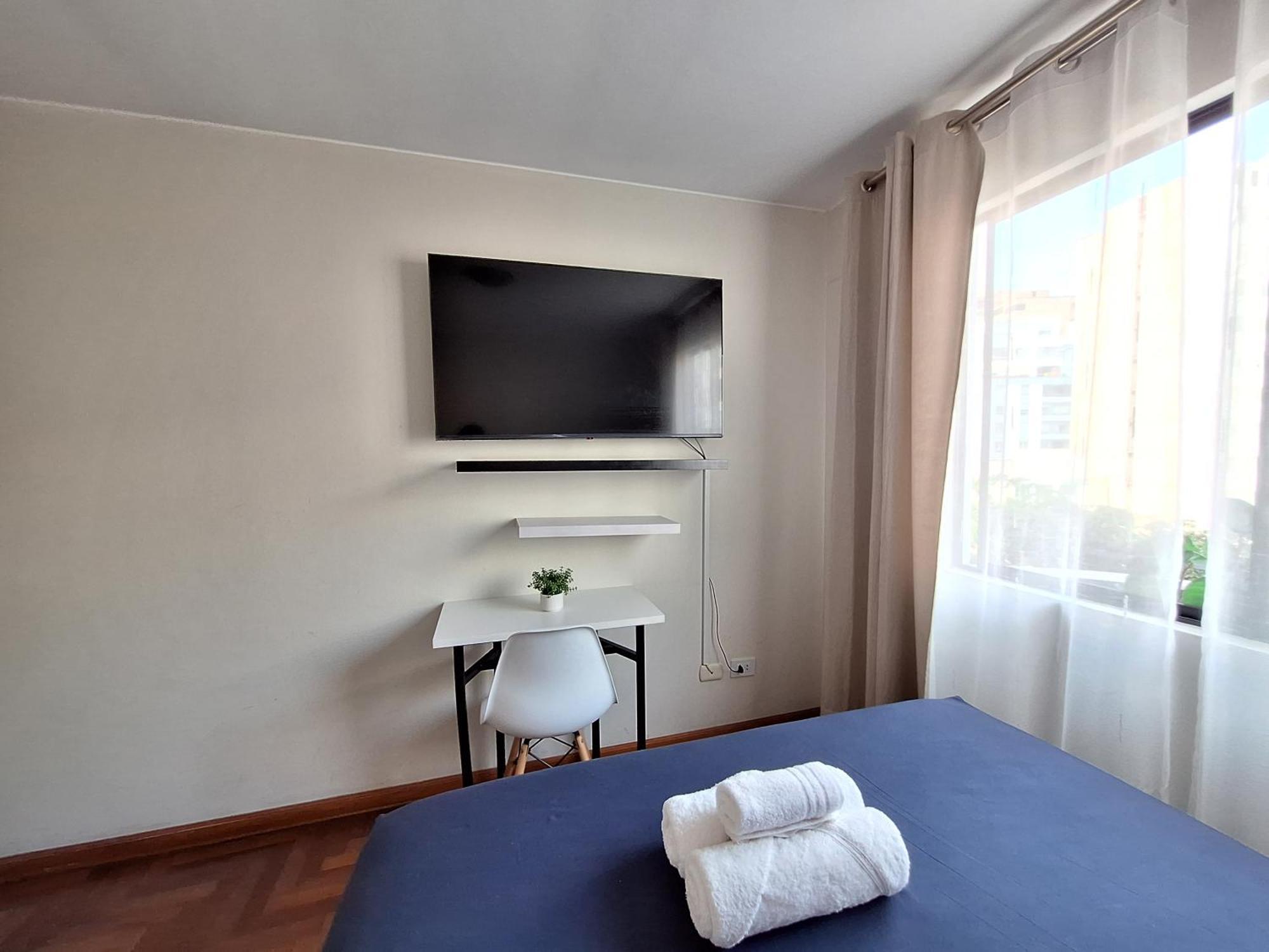 Habitacion Privada En Departamento Compartido リマ エクステリア 写真